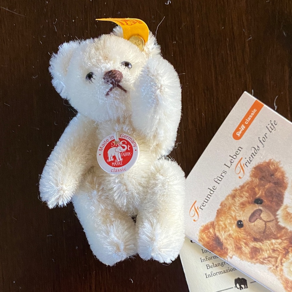Steiff White Mini Teddy Bear - 039362
